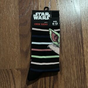 Disney Star Wars Yoda Crew Socks size 9-13